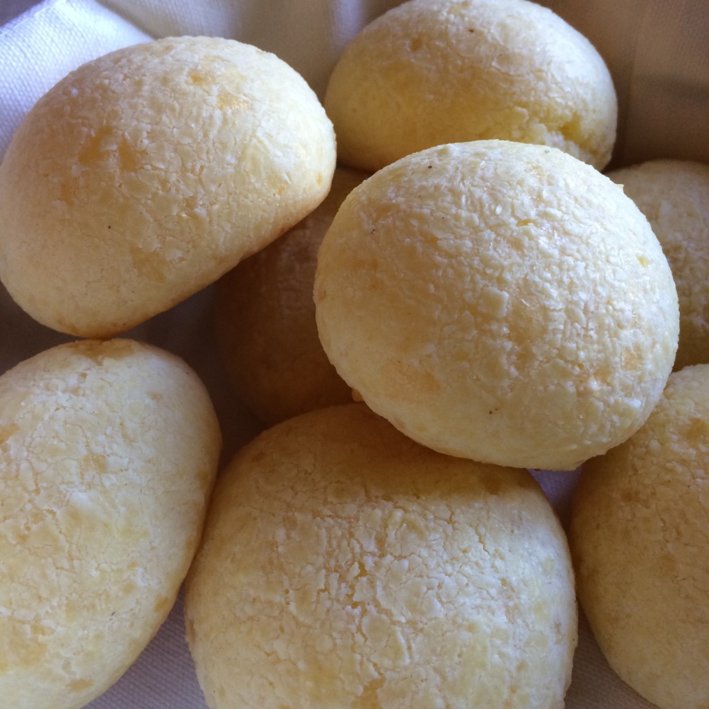 pao de queijo